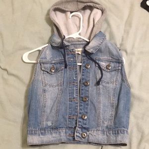 HOODED DEMIN VEST💚